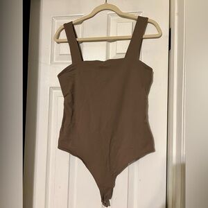 Nuuds Square-Neck Tank Bodysuit